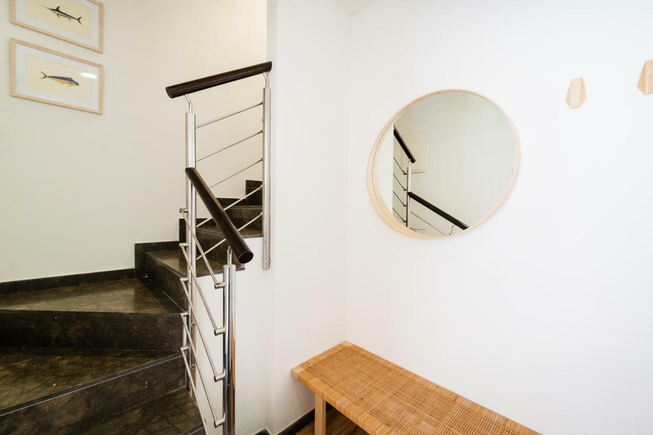 Petit Luxe Tobella Esquerra Lejlighed Terrassa Eksteriør billede