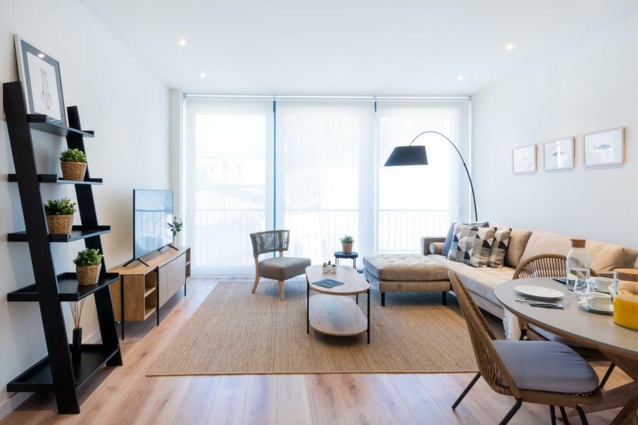 Petit Luxe Tobella Esquerra Lejlighed Terrassa Eksteriør billede