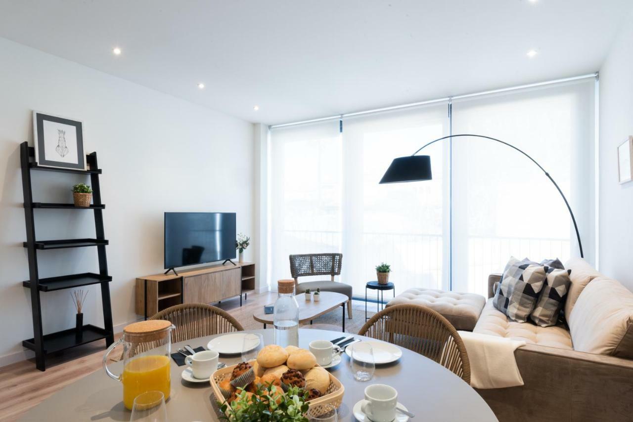 Petit Luxe Tobella Esquerra Lejlighed Terrassa Eksteriør billede